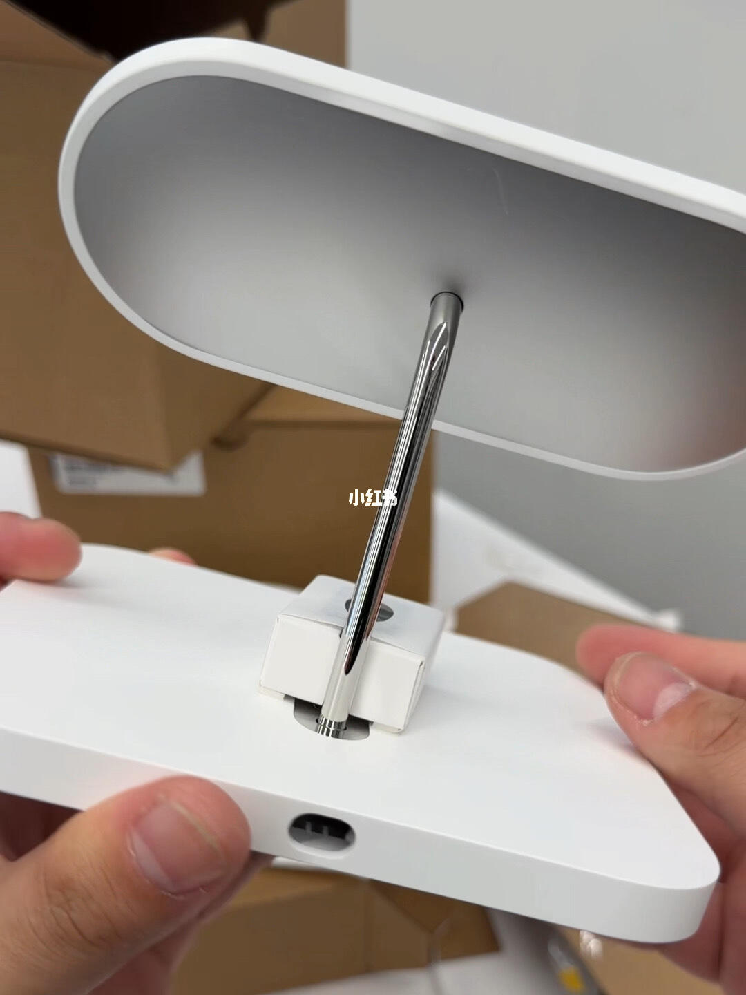 Exclusive: Apple’s iPhone Duo MagSafe Charger Stand Leaks — Is It for Apple Stores?