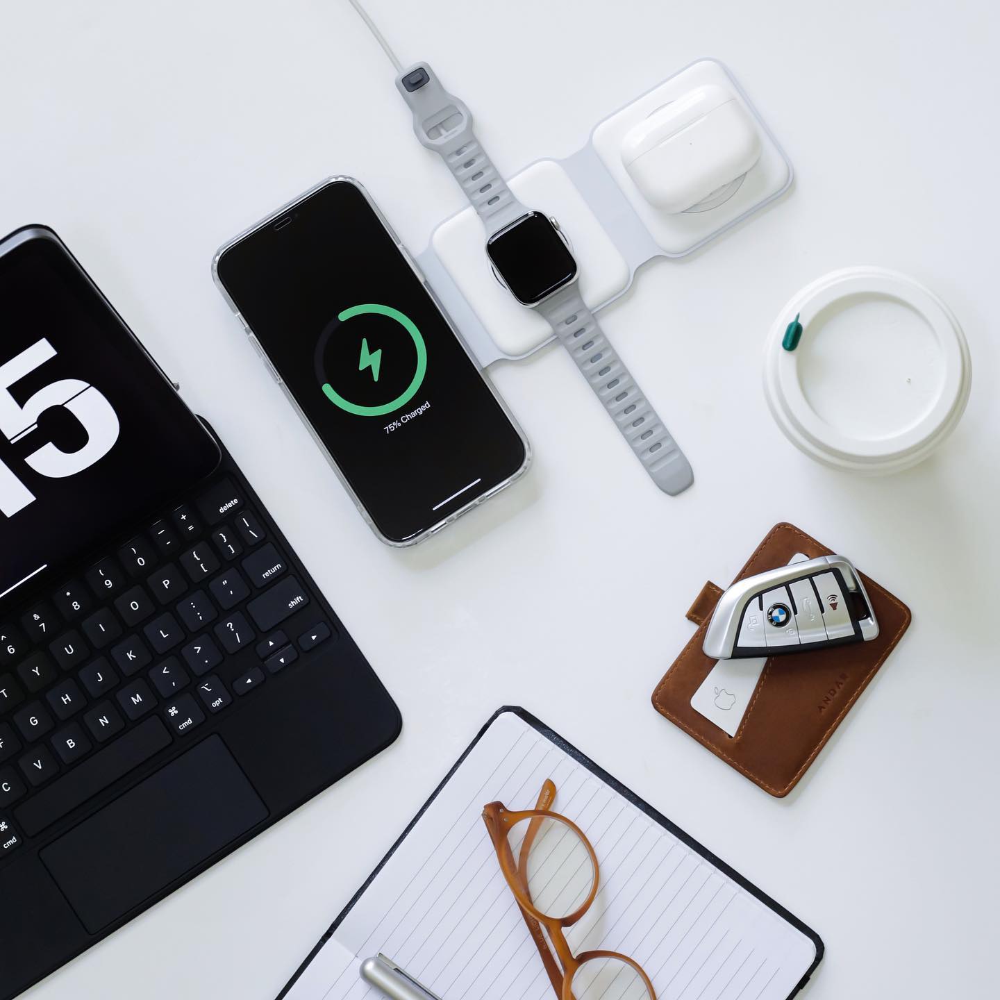 ZEERA MegFold: World's Most Portable 3-in-1 Foldable Travel MagSafe Wireless Charger for iPhone 13,Apple Watch & AirPods