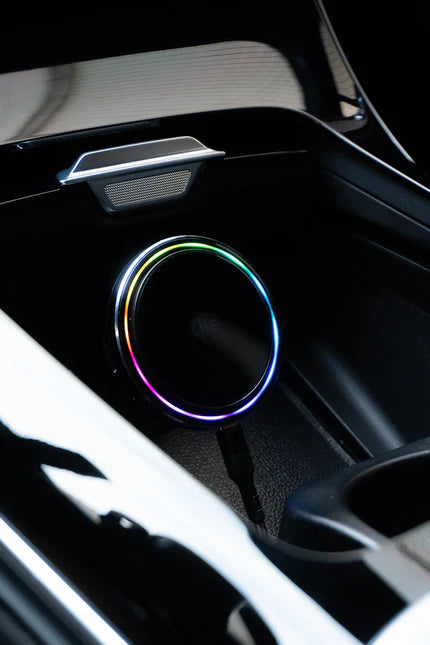 Manos a la obra con el lujoso Desert Titanium en el iPhone 16 Pro Max