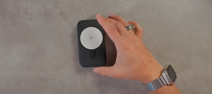 Caricabatterie ZEERA MagTri Qi2 MagSafe