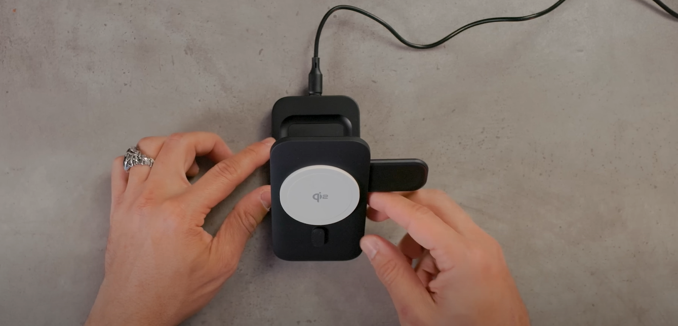 Zeera MagSafe Charger for iPhone 16 Pro