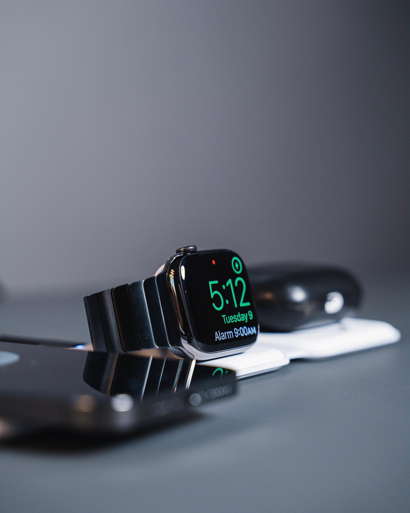 ZEERA 3 az 1-ben összecsukható utazási MagSafe vezeték nélküli töltőbe