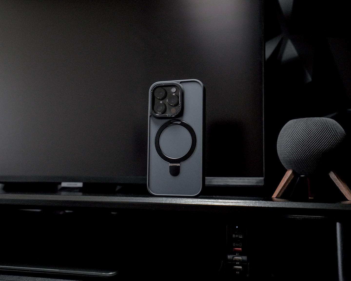 ZEERA MagStand Pro : The Best MagSafe Kickstand Case with Ring Holder