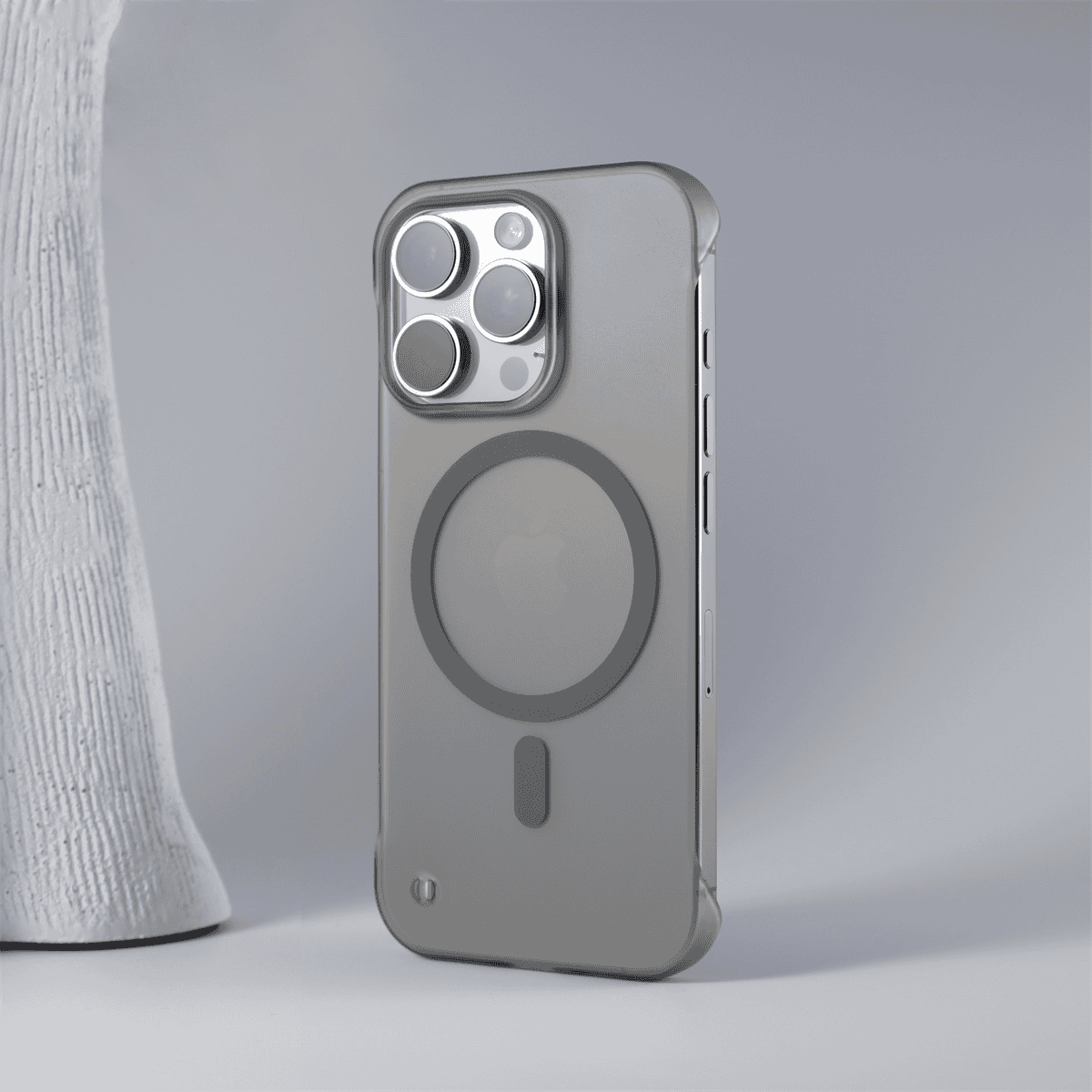 ZEERA MagEdge Pro: Experience the Seamless Fit of the Frameless Design