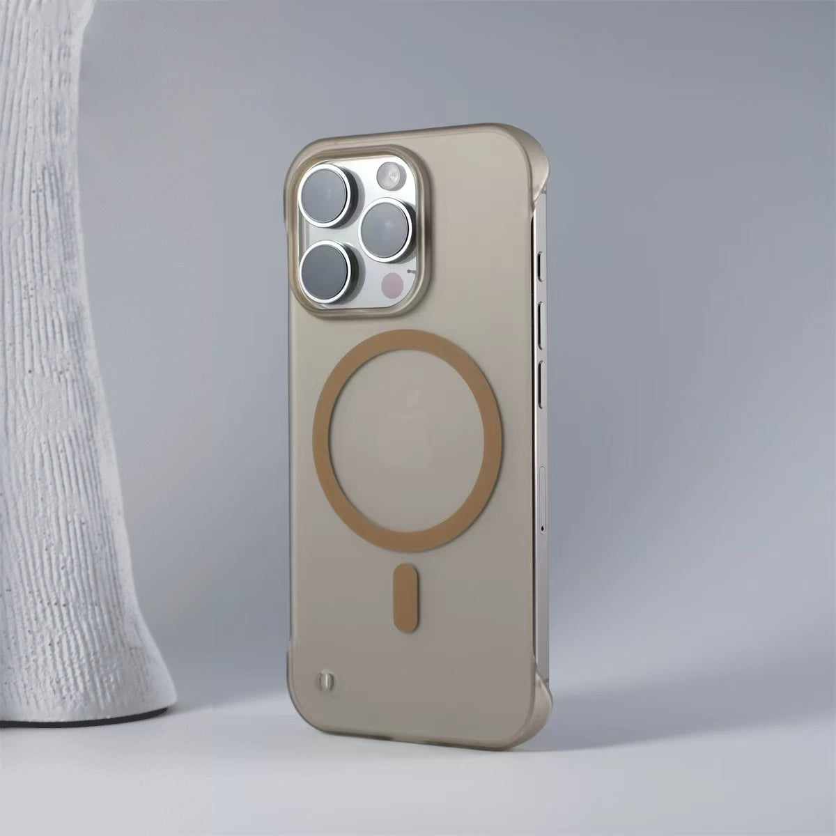 ZEERA MagEdge Pro: Experience the Seamless Fit of the Frameless Design