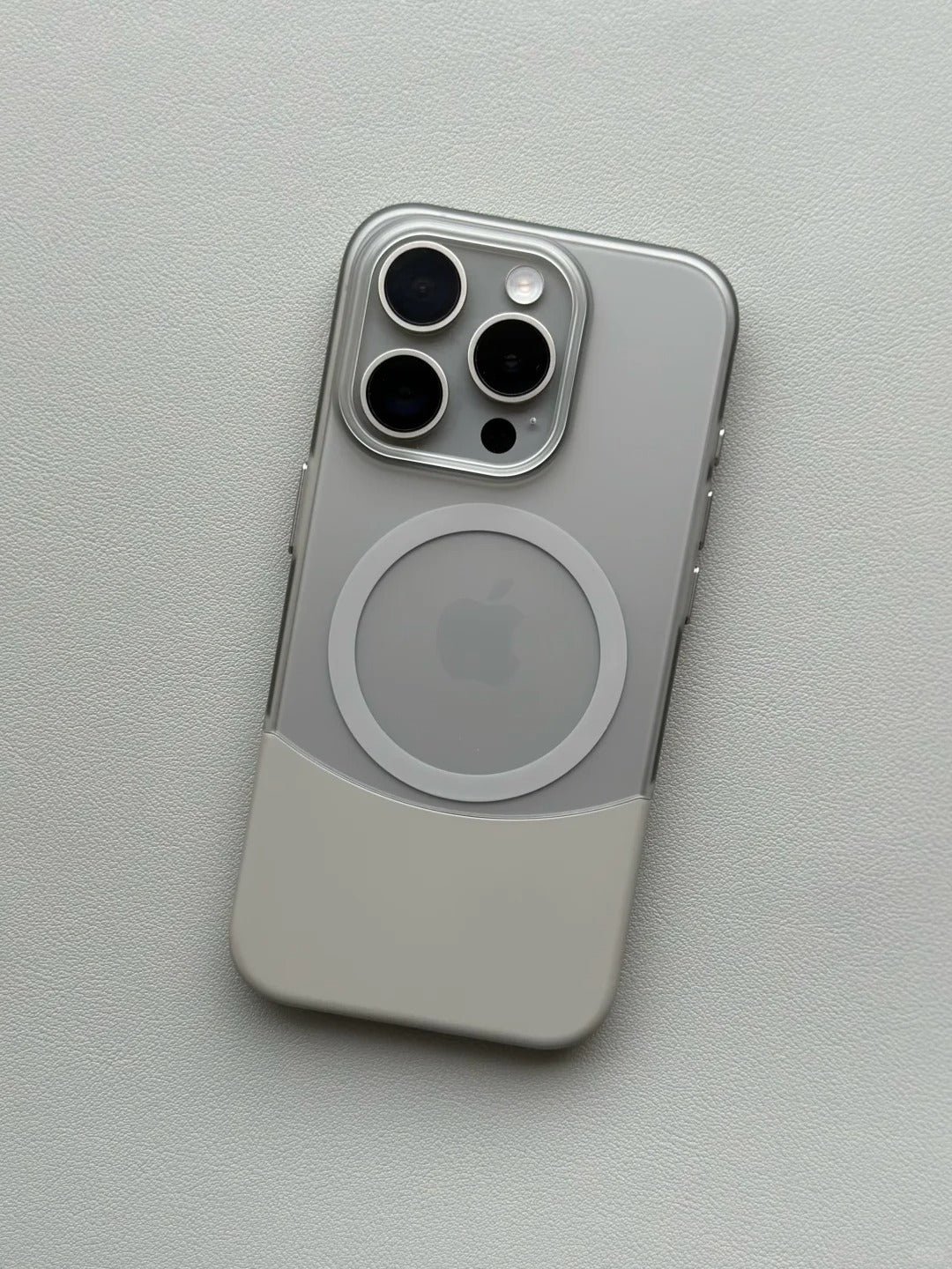 ZEERA MagSplit Pro: iPhone 16 Pro Maxに最適なモジュラーMagSafeケース