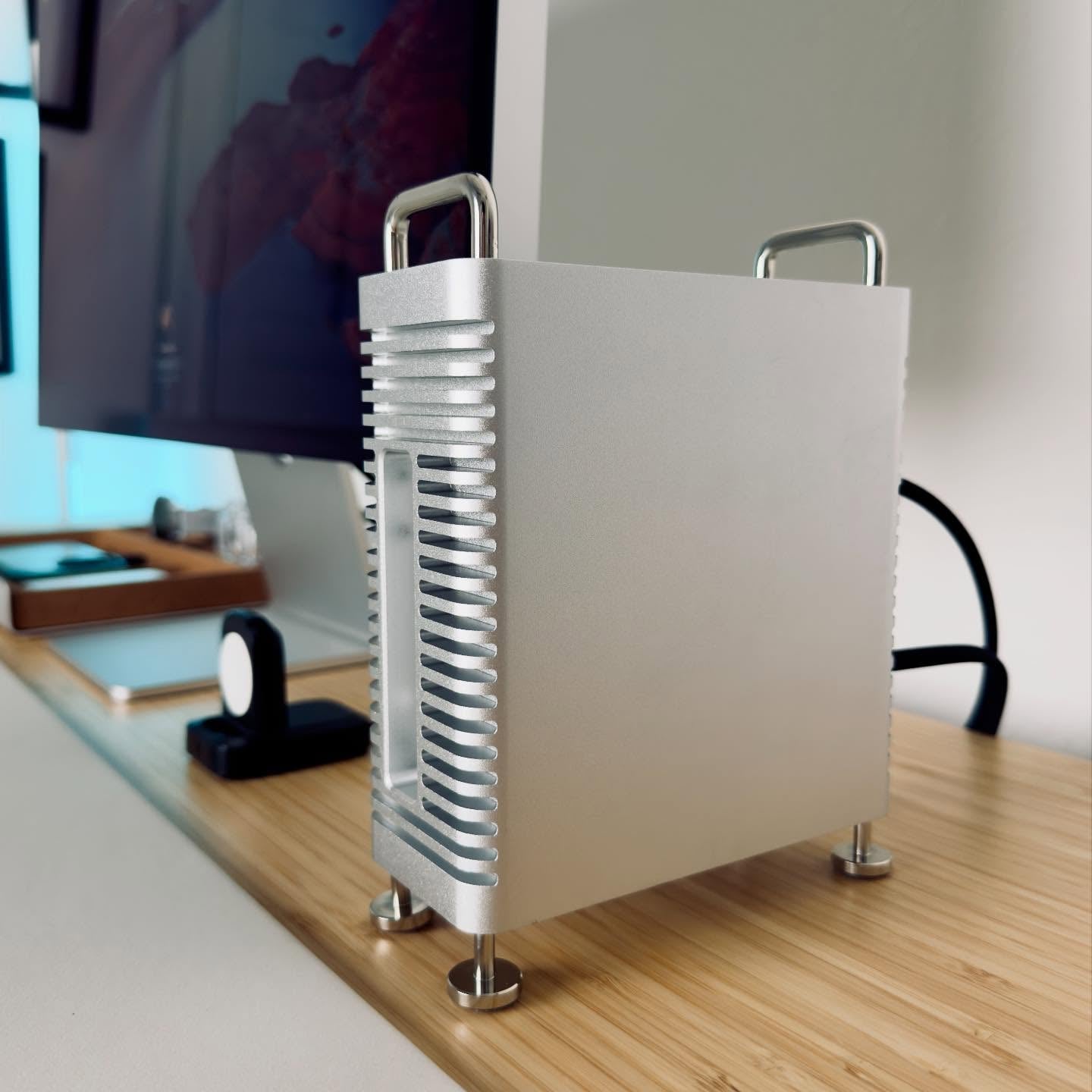 Support Ventilé Pour Mac Mini M4/M4 Pro - Base De Refroidissement Avec éclairage RGB Et Design Antidérapant (Noir)