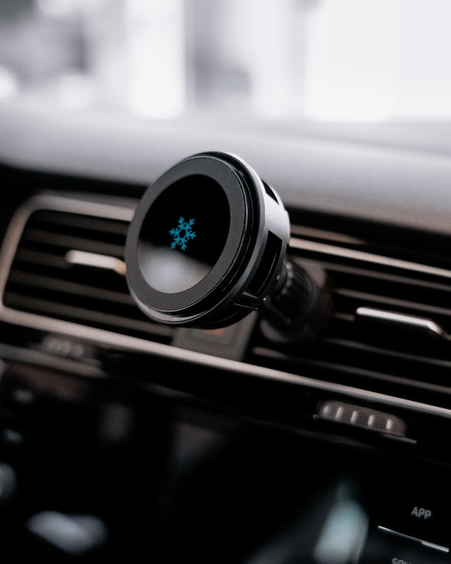 ¿El iPhone 16 Pro Max se calienta demasiado en el coche? ¡Aquí tienes cómo solucionarlo!