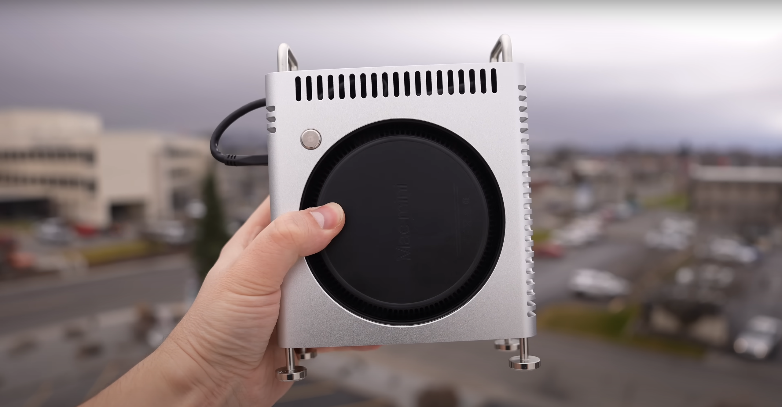 The Best CNC Aluminum Cooling Case for 2024 Mac Mini M4 Featured by Max Tech
