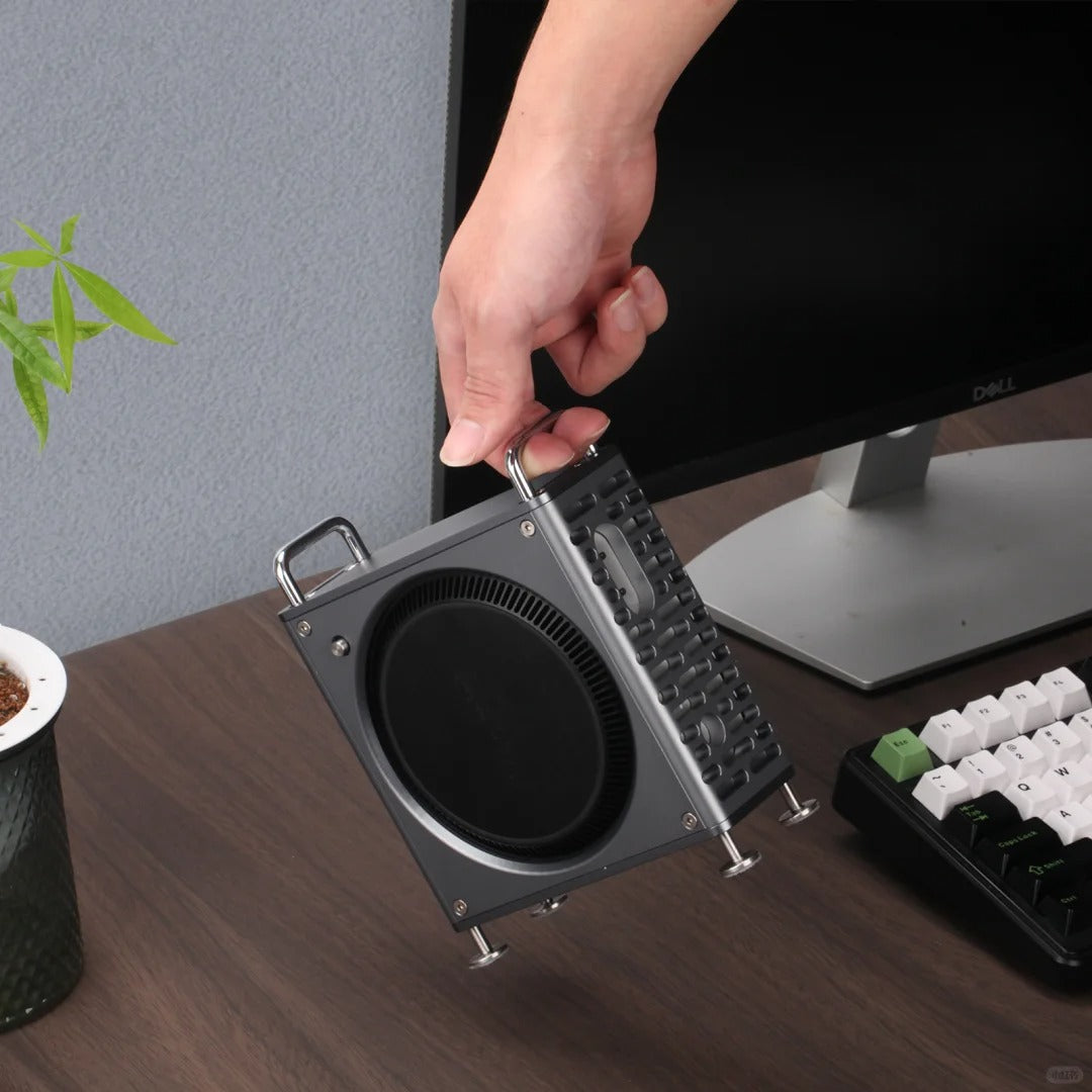 ZEERA MacForge CNCアルミニウム冷却ケース (2024 Mac Mini M4 Pro用)