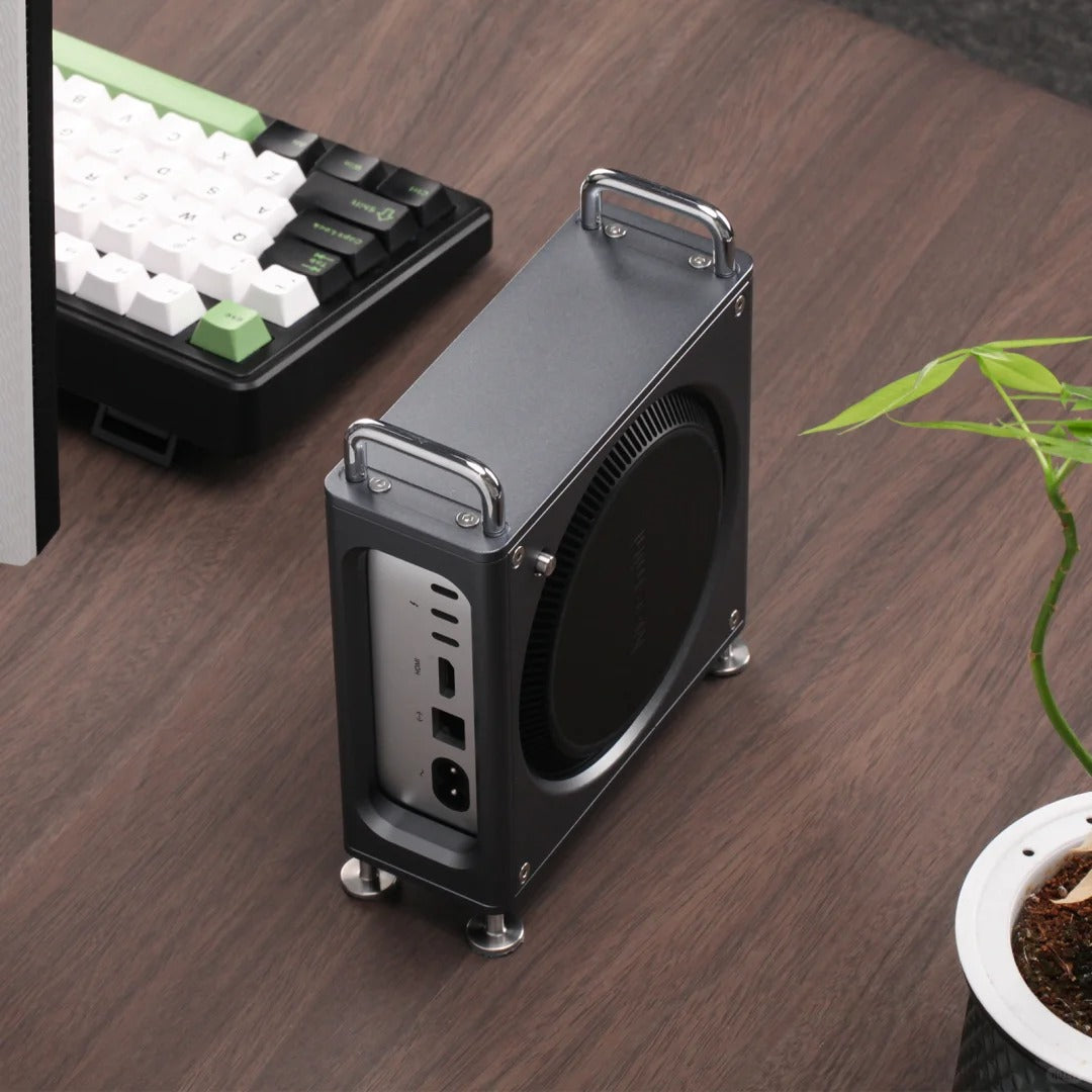ZEERA MacForge CNCアルミニウム冷却ケース (2024 Mac Mini M4 Pro用)