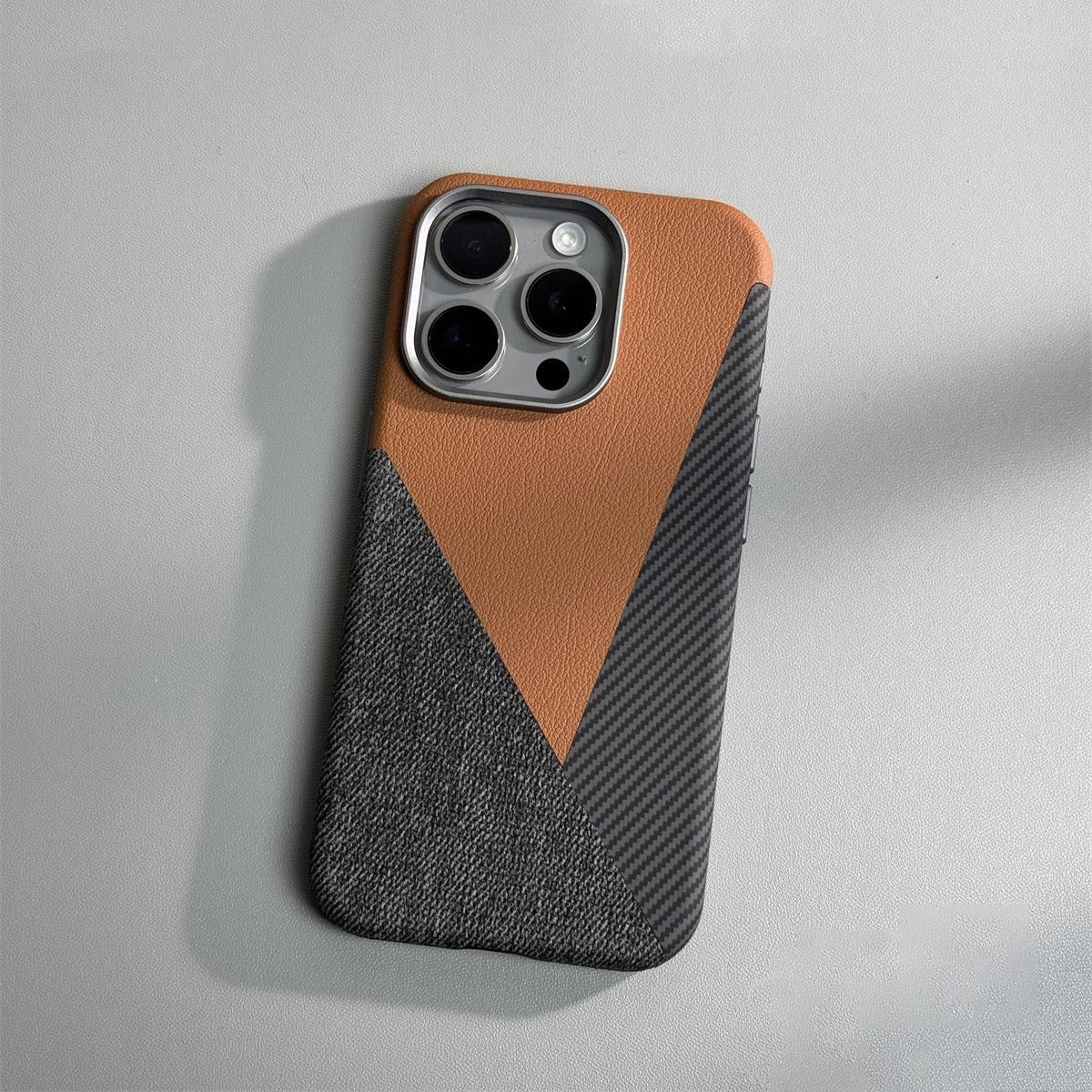 ZEERA MagSplit Pro: iPhone 16 Pro Maxに最適なモジュラーMagSafeケース