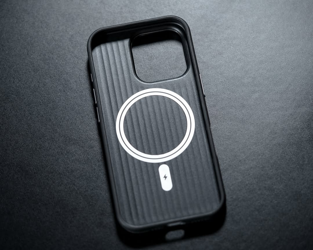 ZEERA MagSplit Pro: iPhone 16 Pro Maxに最適なモジュラーMagSafeケース