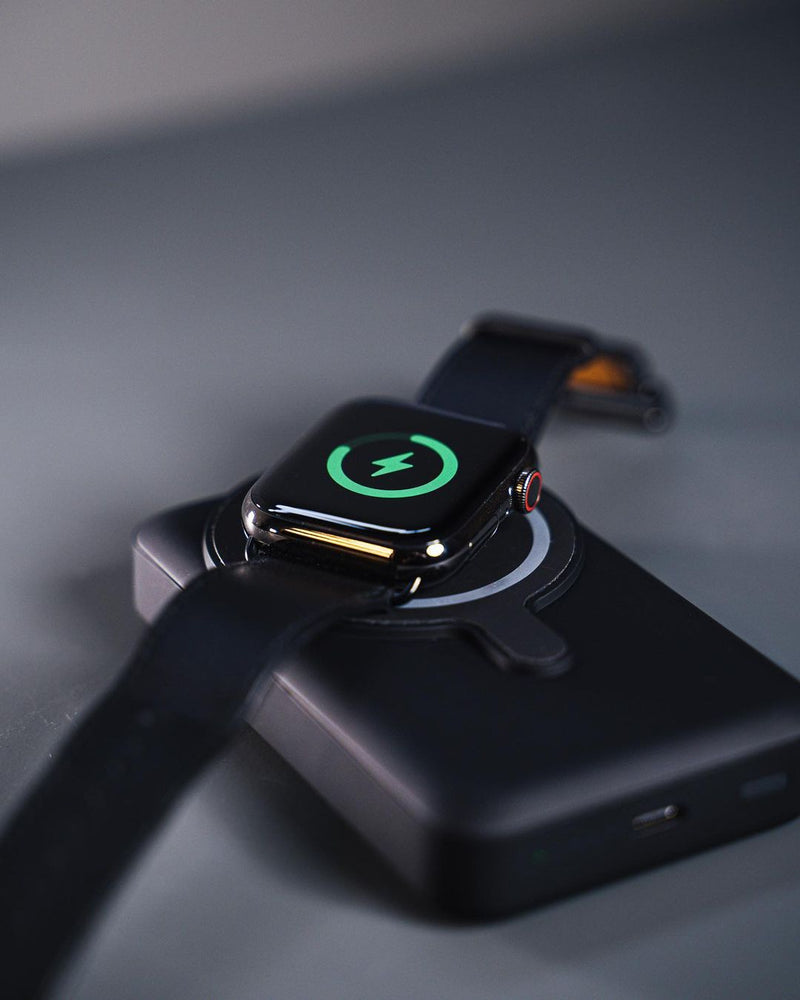 ZEERA MagVolt Gen4: World's First 10,000mAh Foldable MagSafe Battery Pack for Apple Watch, iPhone & Airpods