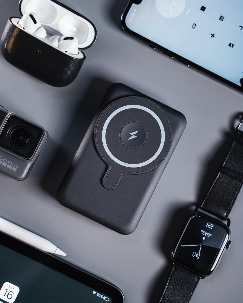ZEERA MagVolt Gen4: la prima batteria pieghevole MagSafe da 10.000 mAh al mondo per Apple Watch, iPhone e Airpods